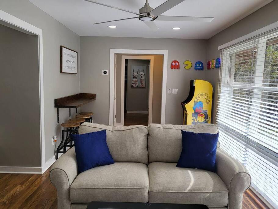 Rare Find! Private Heated Pool & Spa - Entire Home Near Atl City Center Атланта Екстериор снимка