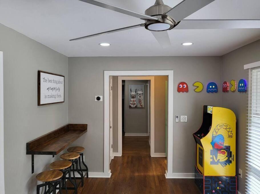 Rare Find! Private Heated Pool & Spa - Entire Home Near Atl City Center Атланта Екстериор снимка